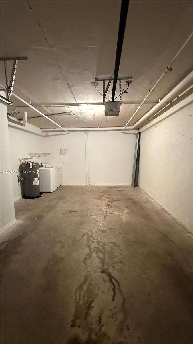 2107 SE 10th Ave # 827 — Photo 3