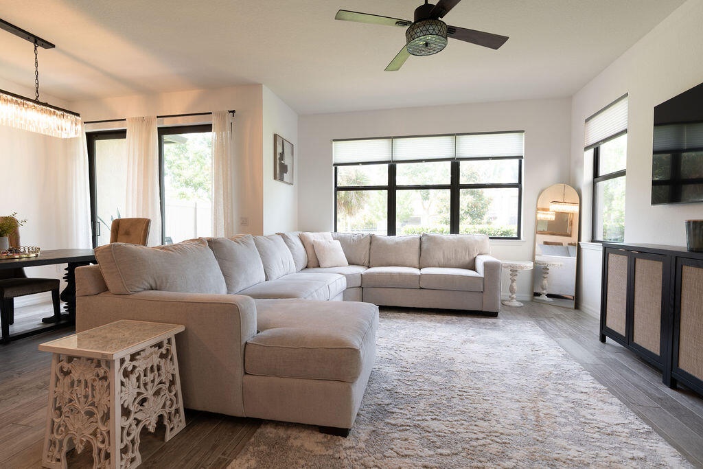8217 Cadre Noir Road — Photo 3
