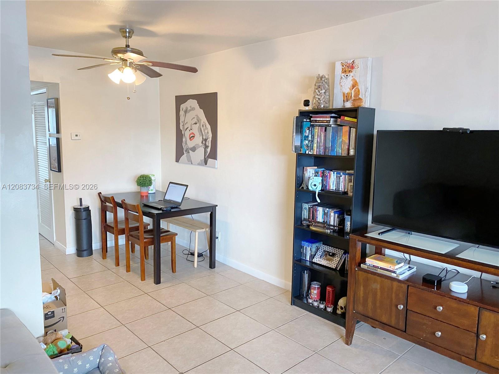 5910 NE 18th Ave # 3 — Photo 2