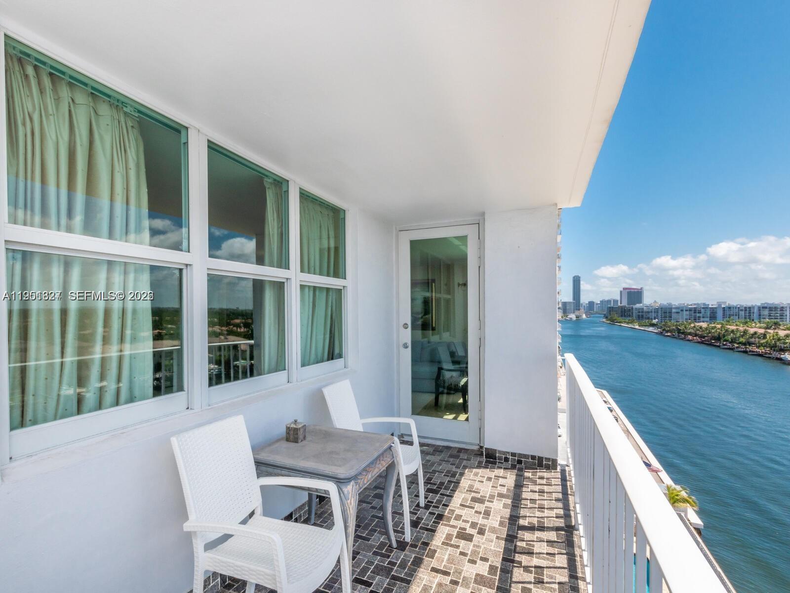 1410 S Ocean Dr # 905 — Photo 2