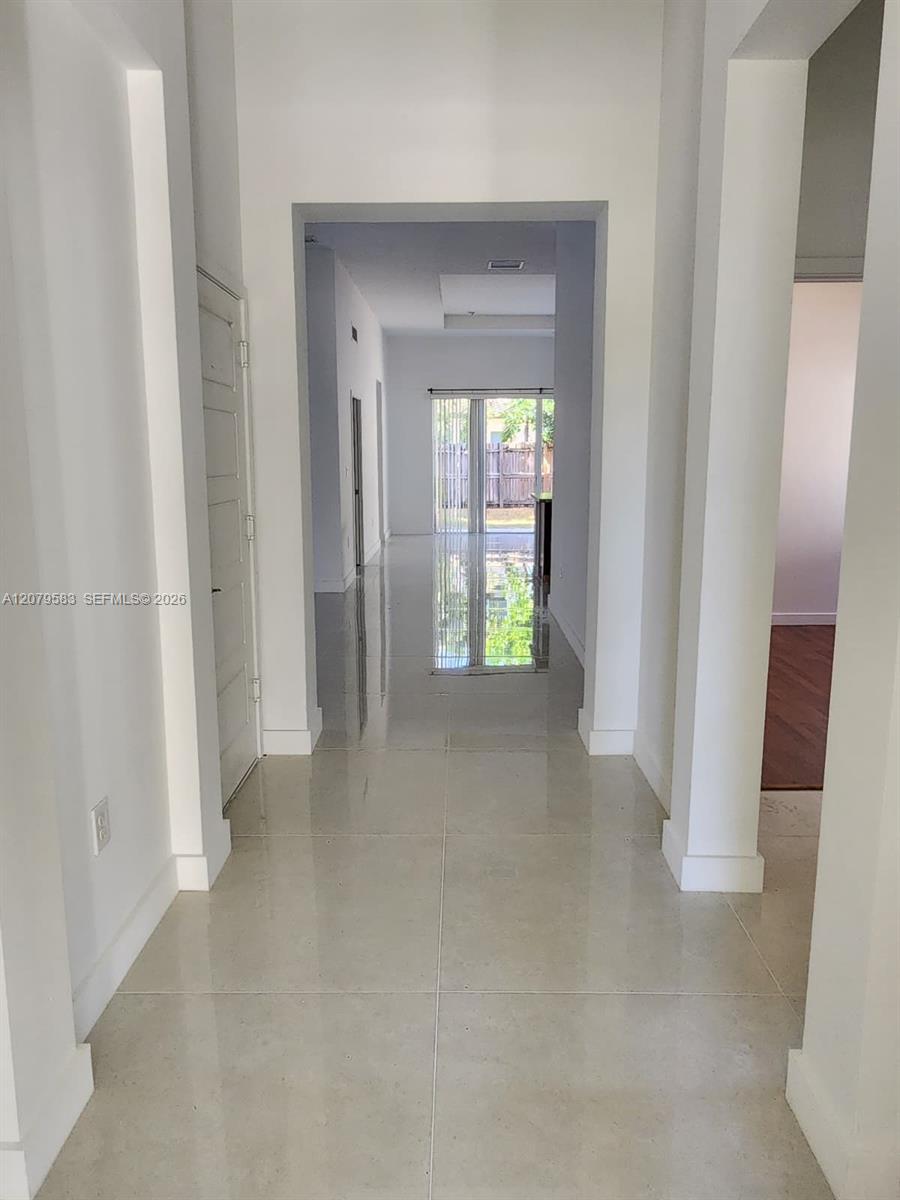 14919 SW 177th Ter # 14919 — Photo 5