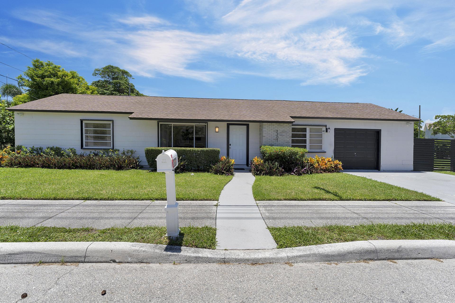 2301 Ridgeway Avenue, West Palm Beach FL 33401