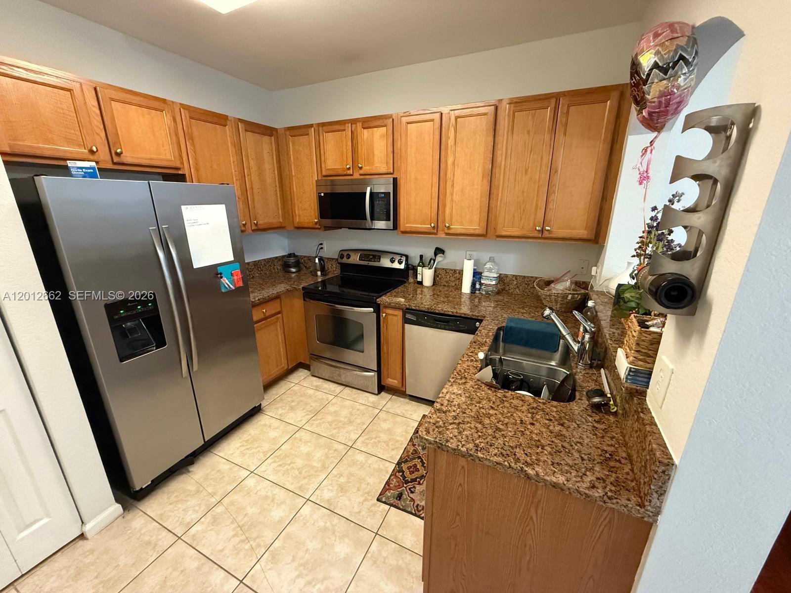 2728 SW 120th Ter # 9 — Photo 4