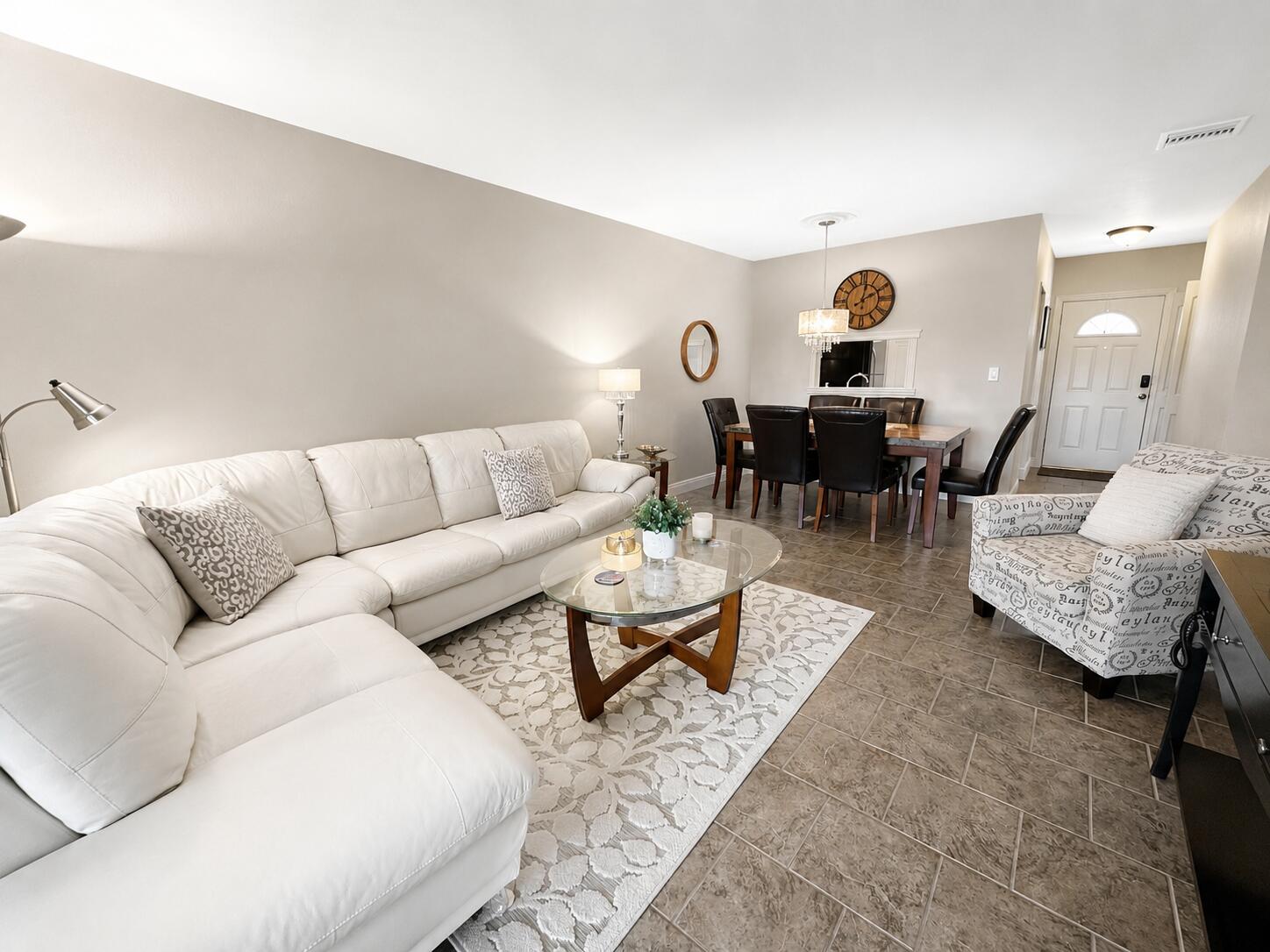 5131 W Oakland Park Boulevard # 202, Lauderdale Lakes FL 33313
