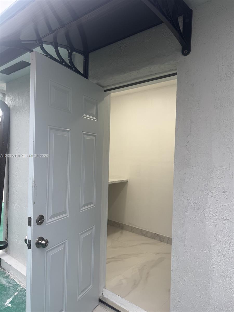 15336 SW 172nd Ter — Photo 3