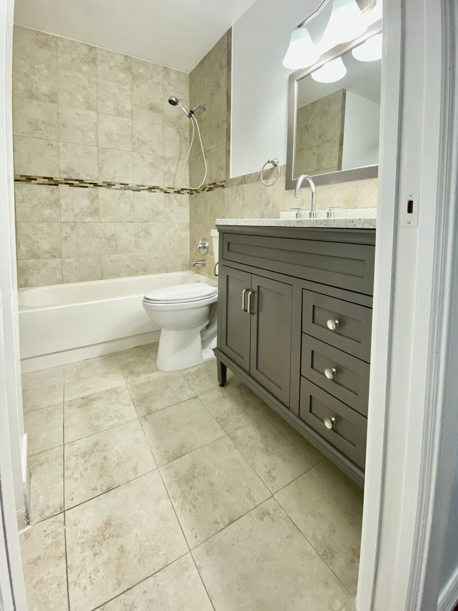 139 SPARROW Drive # 2G — Photo 5