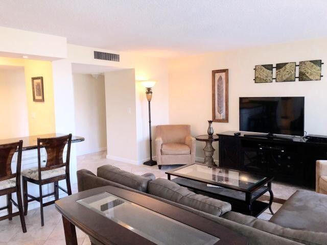4200 N N Ocean Drive Drive # 101 — Photo 5