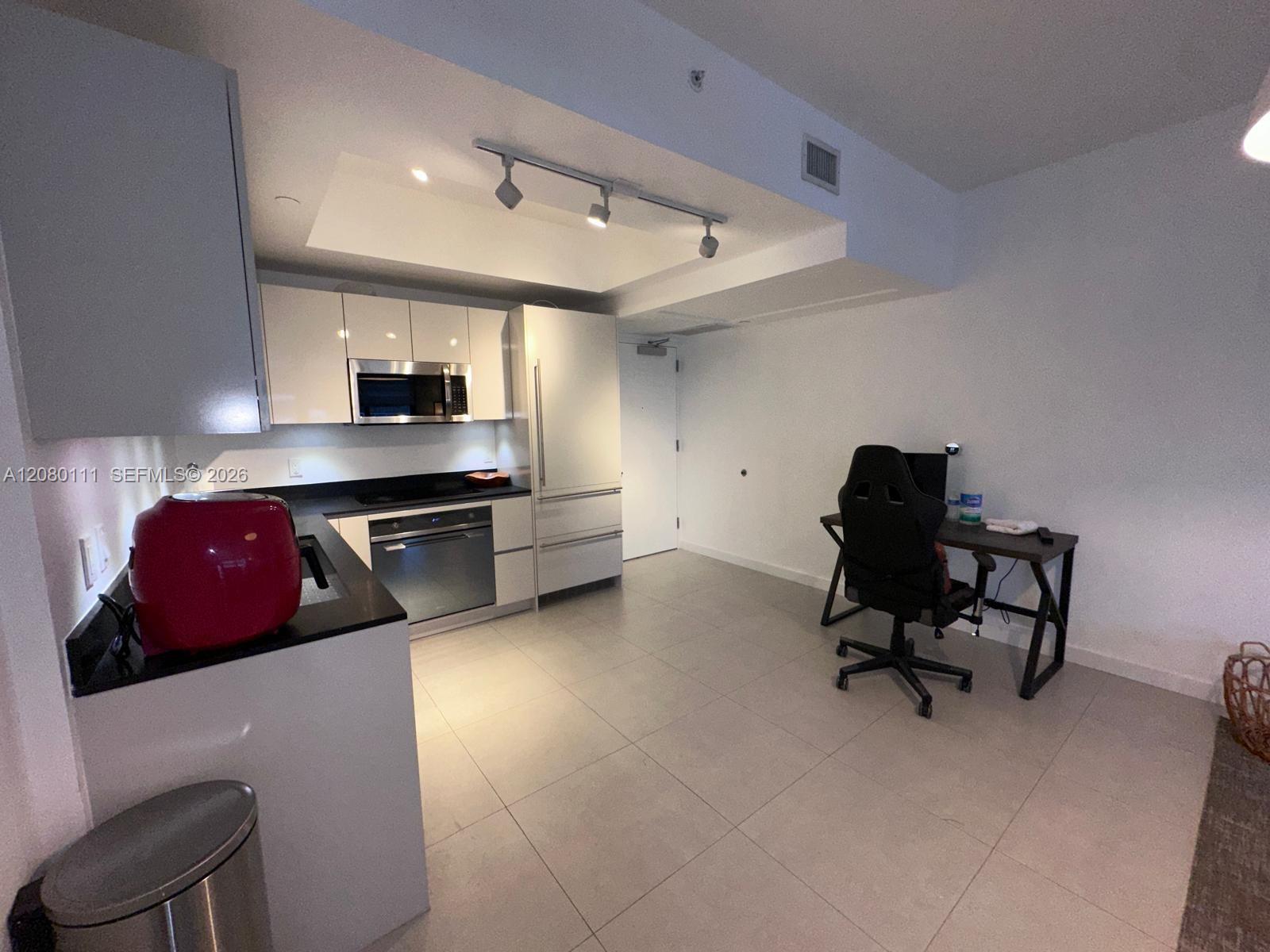 1010 Brickell Ave # 4507 — Photo 5