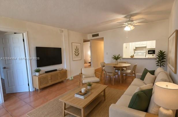 10000 NW 80 Ct # 2537 — Photo 4