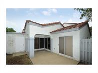 1371 COTTONWOOD Circle — Photo 3