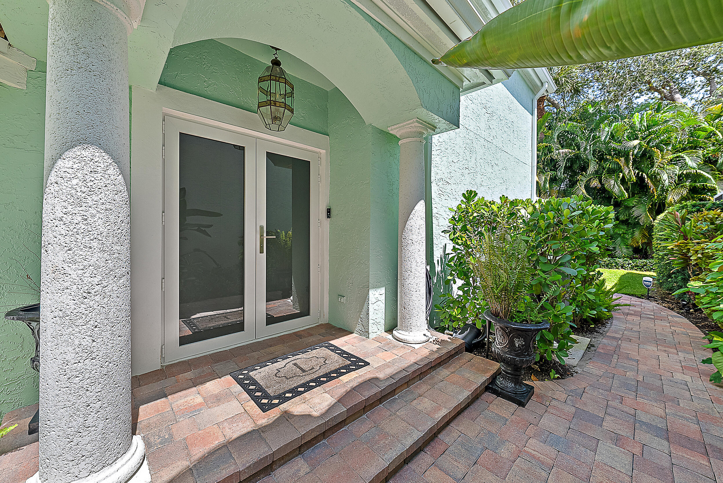 7 Grand Bay Circle — Photo 4