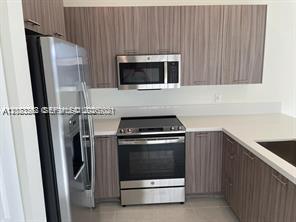 6453 NW 102nd Path # 301 — Photo 5