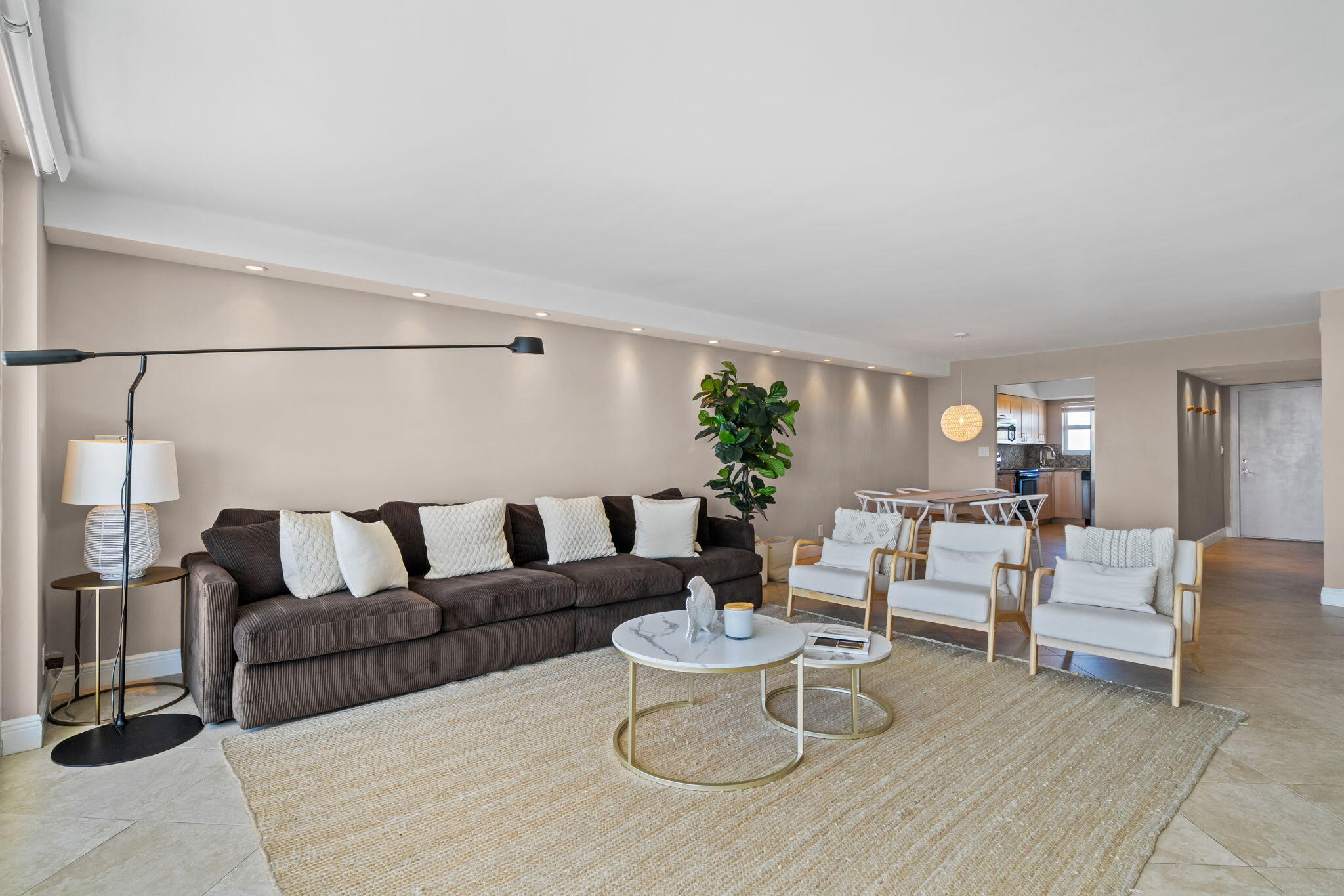 511 BAYSHORE Drive # 810 — Photo 5