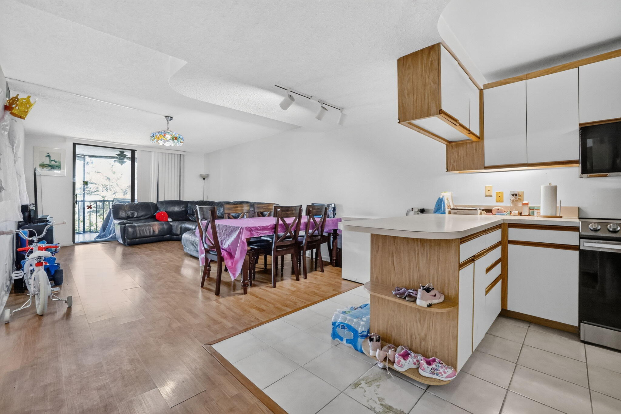 890 N FEDERAL Highway # 202 — Photo 3