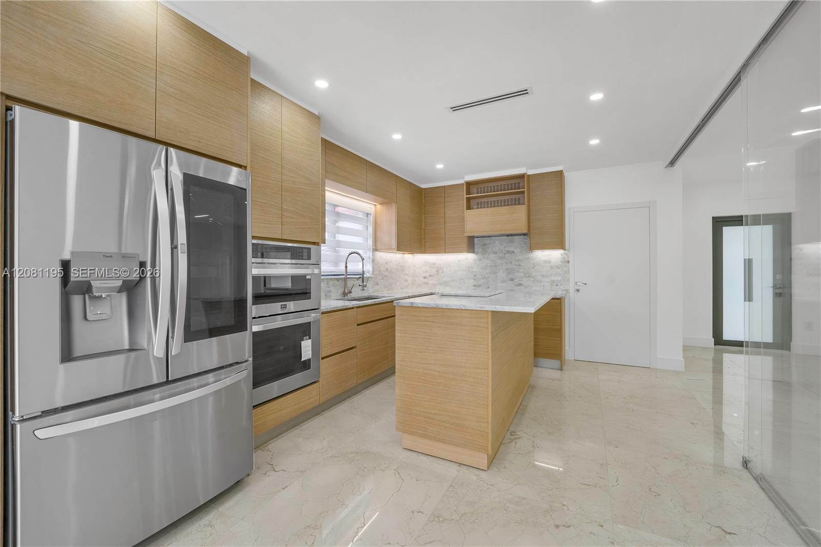 728 Majorca Ave — Photo 5