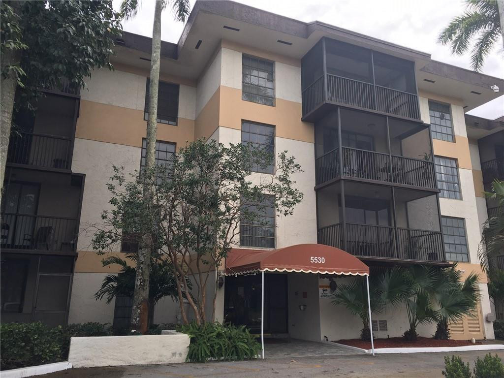 5530 NW 44th Street # 318C, Lauderhill FL 33319
