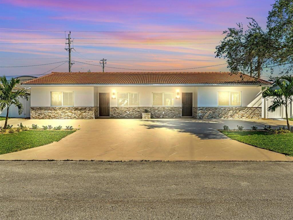 541 NE 18th Street, Boca Raton FL 33432