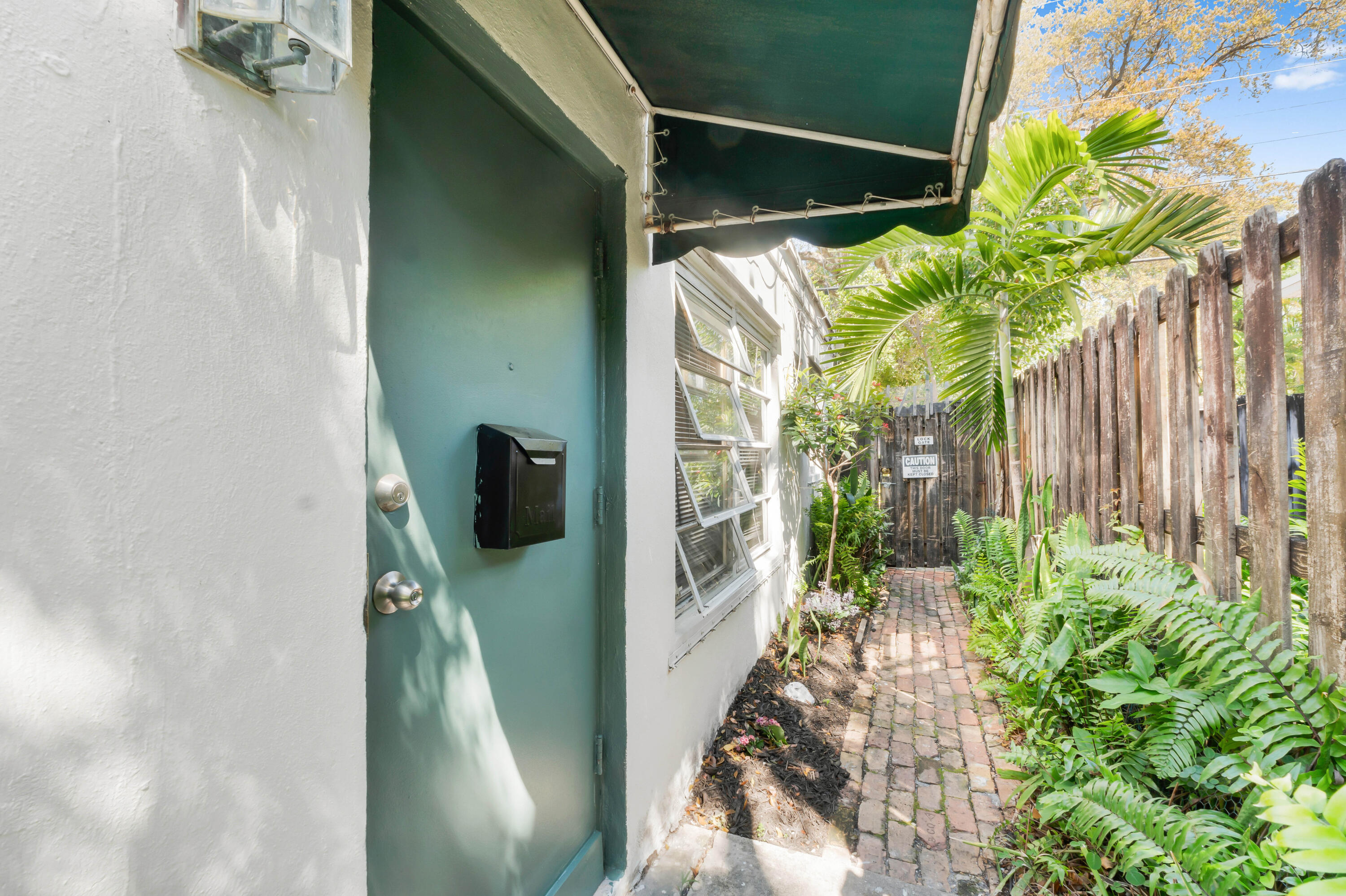 1217 SE 1st Street — Photo 3