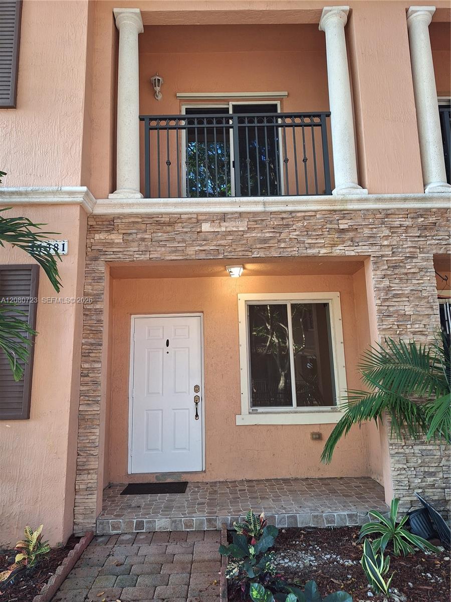 11381 SW 230th Ter, Miami FL 33170