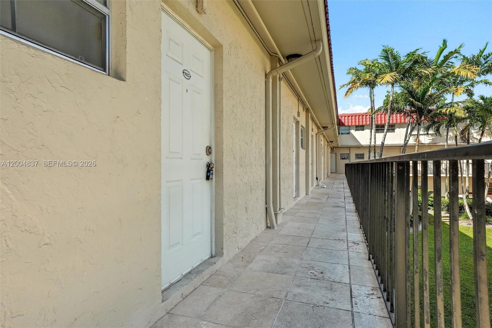 8650 SW 67th Ave # 1025, Pinecrest FL 33156