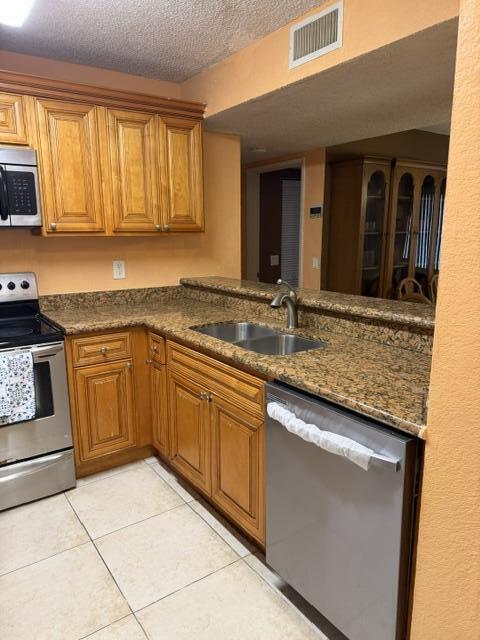 1480 WINDORAH Way # B — Photo 5