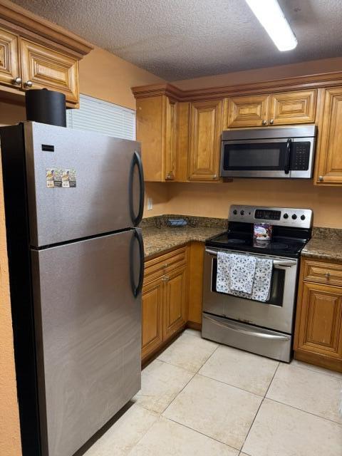 1480 WINDORAH Way # B — Photo 4