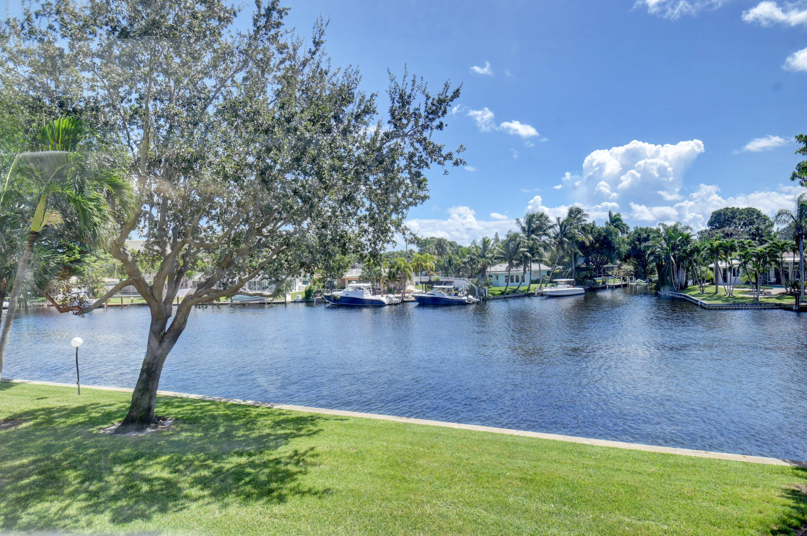 14 Royal Palm Way # 2050, Boca Raton FL 33432