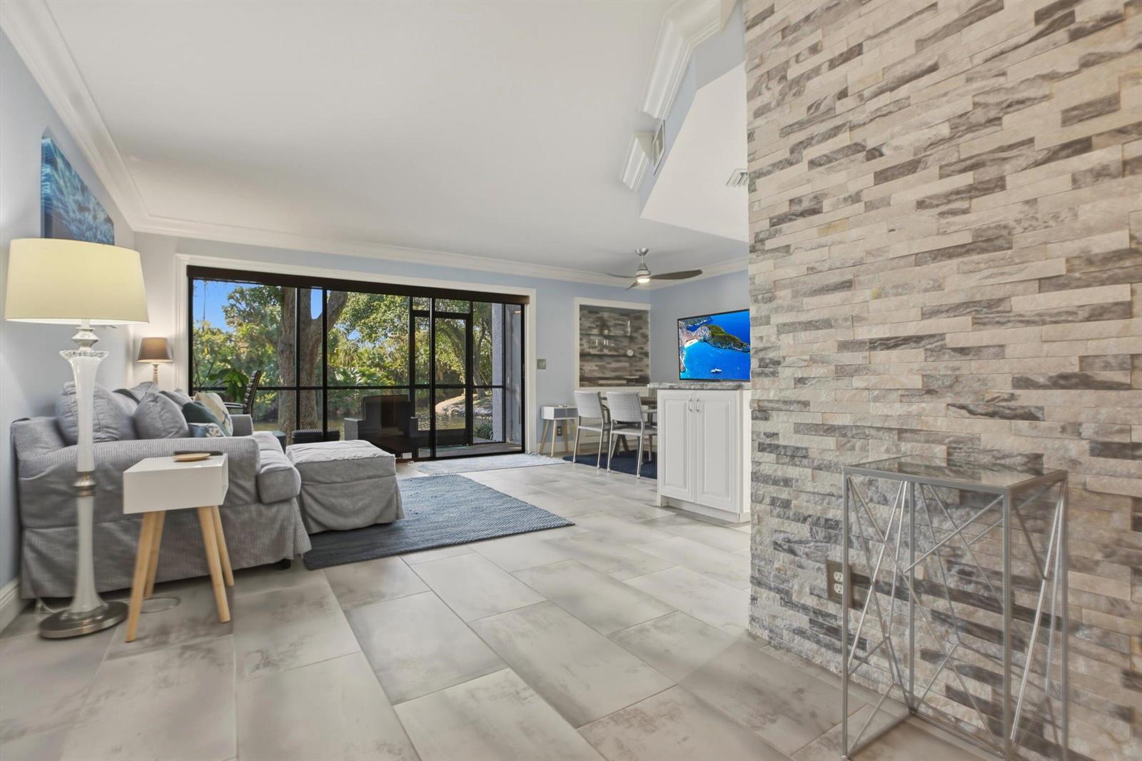 1605 US Highway 1 C104 living area
