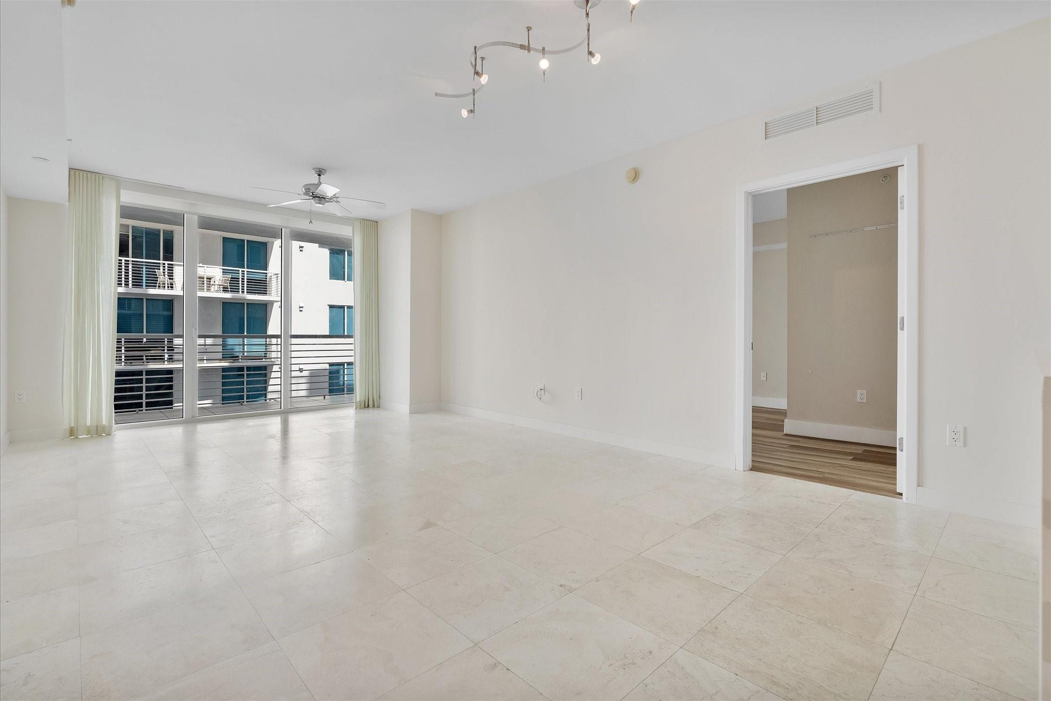 2821 N Ocean Boulevard # 902s — Photo 3
