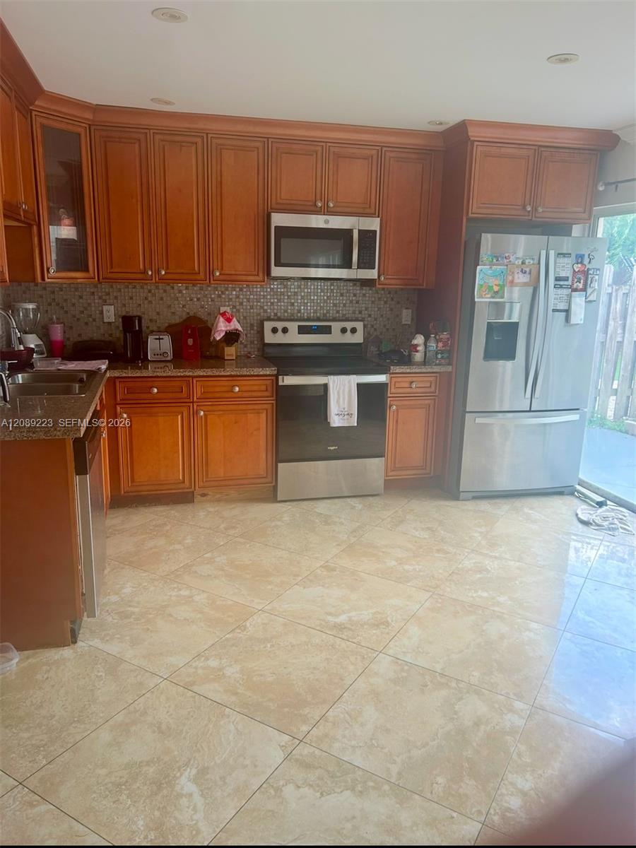 6314 Duval Dr — Photo 4