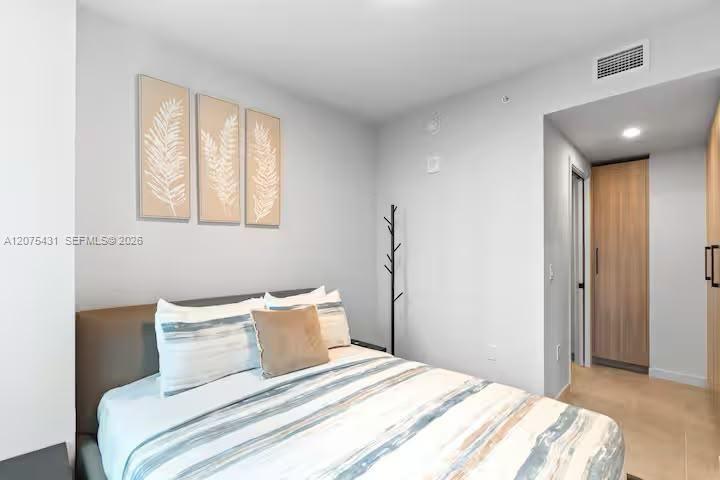 121 NE 5th St # 1711 — Photo 4