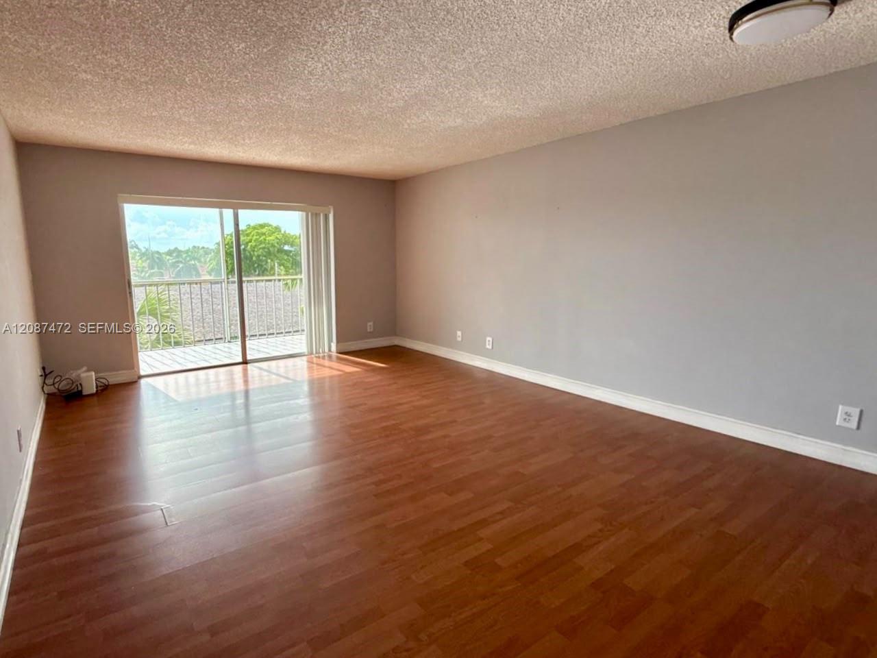 17000 NW 67th Ave # 405 — Photo 3