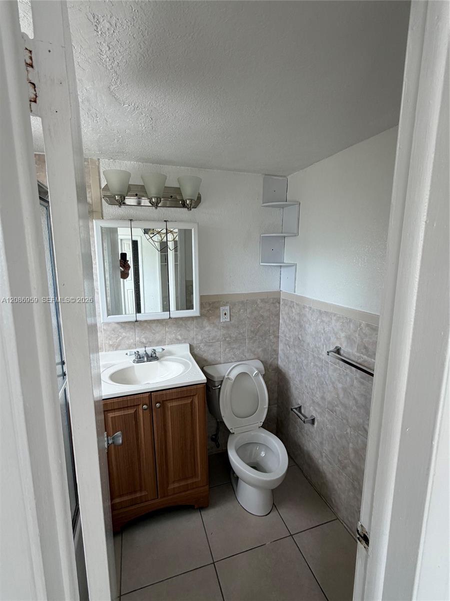 3855 SW 79th Ave # 19 — Photo 4