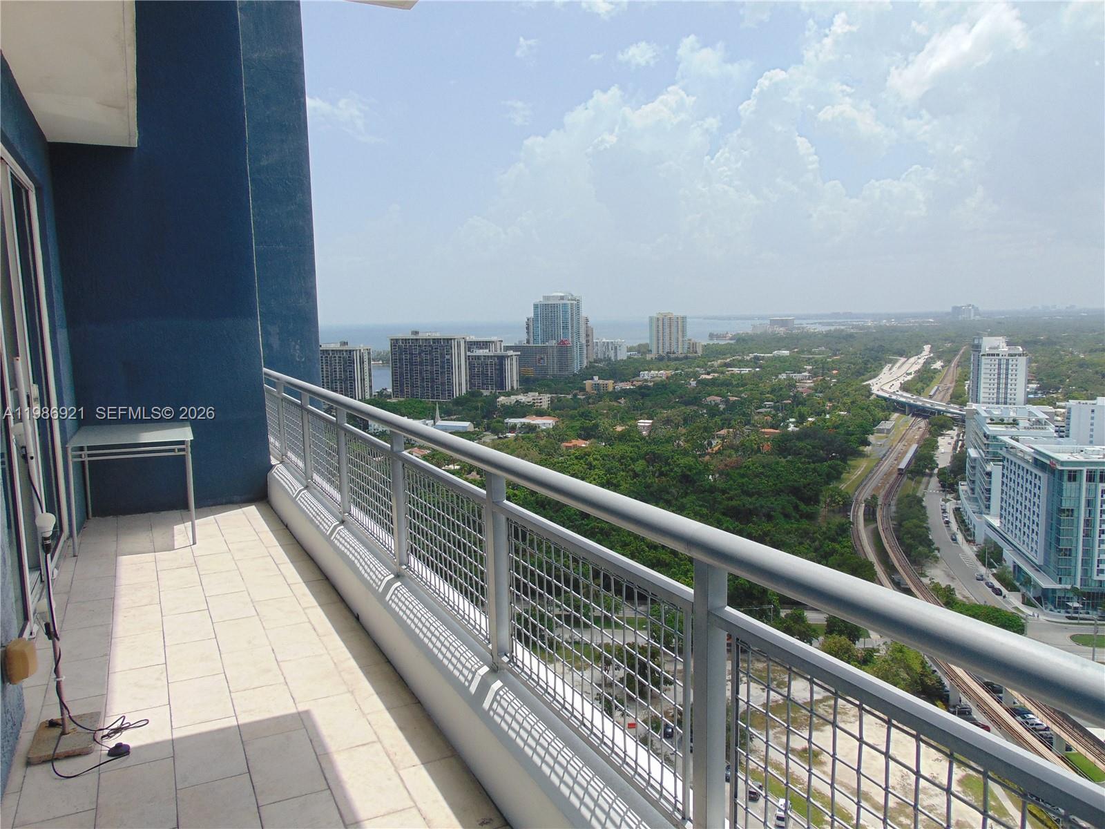 60 SW 13th St # 2619, Miami FL 33130