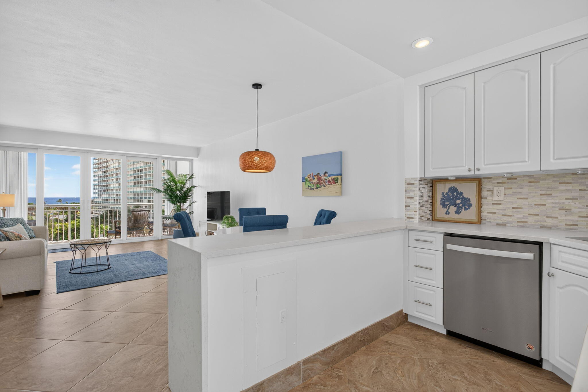 1920 S OCEAN Drive # 708 — Photo 3