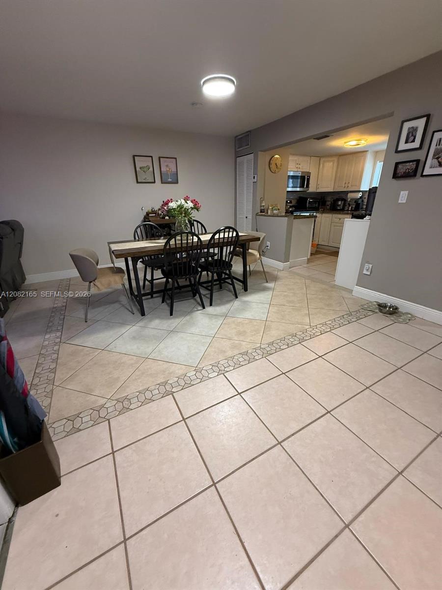 7002 SW 114th Ave # 7002 — Photo 3