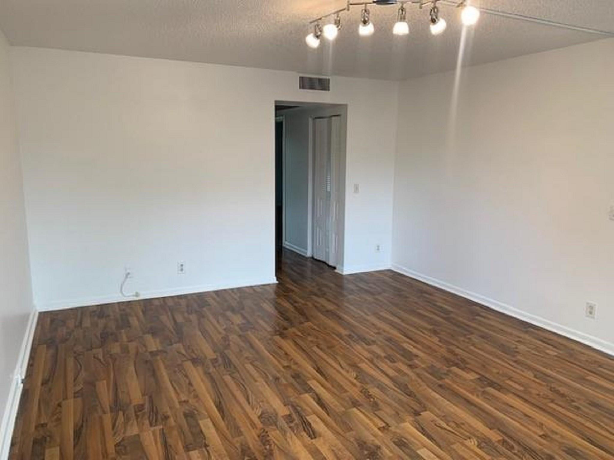 13250 SW 4th Court # 318g — Photo 2