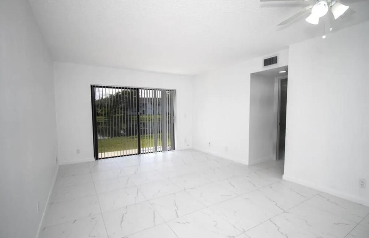 11432 NW 45th Street — Photo 5