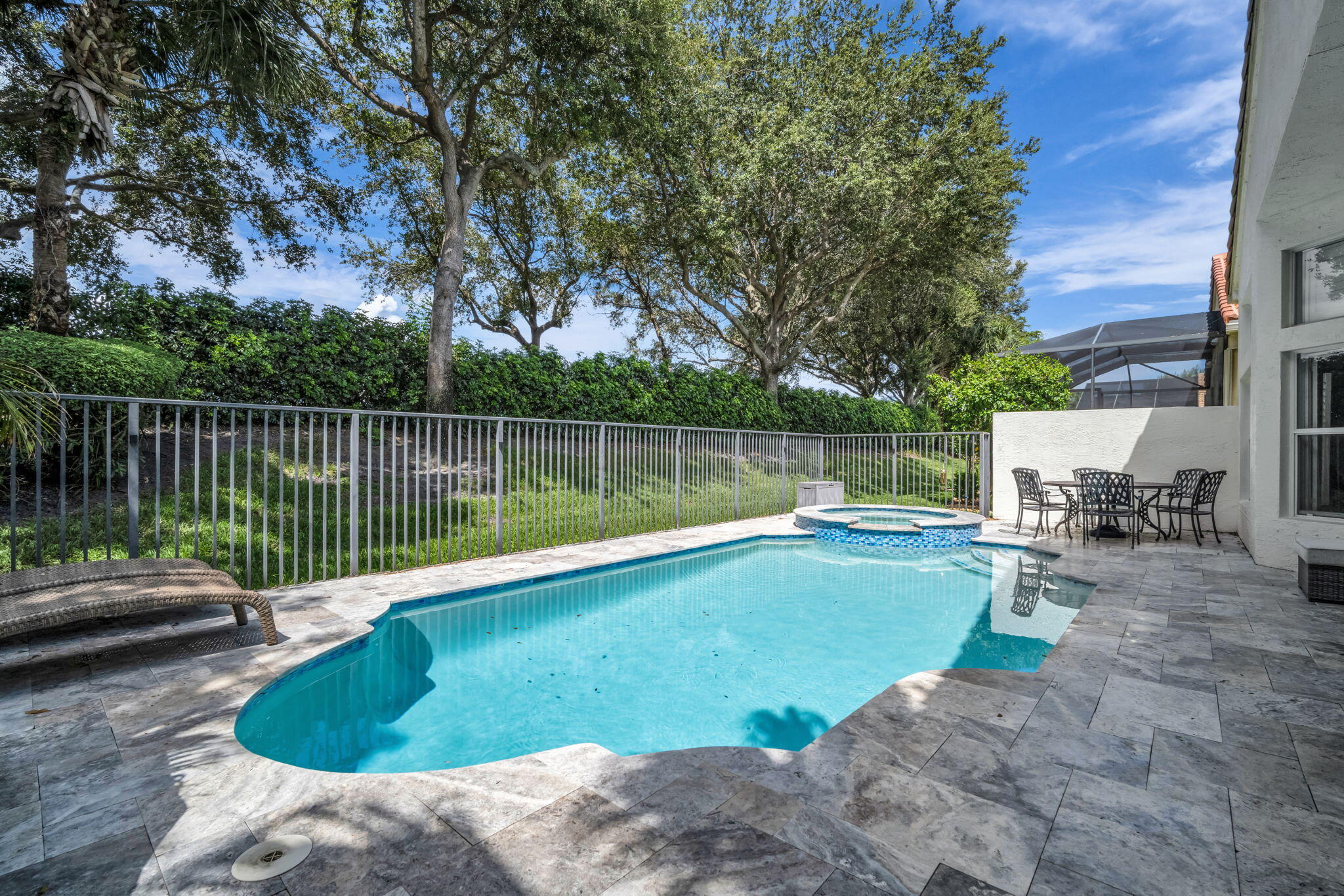 6951 IMPERIAL BEACH Circle — Photo 2