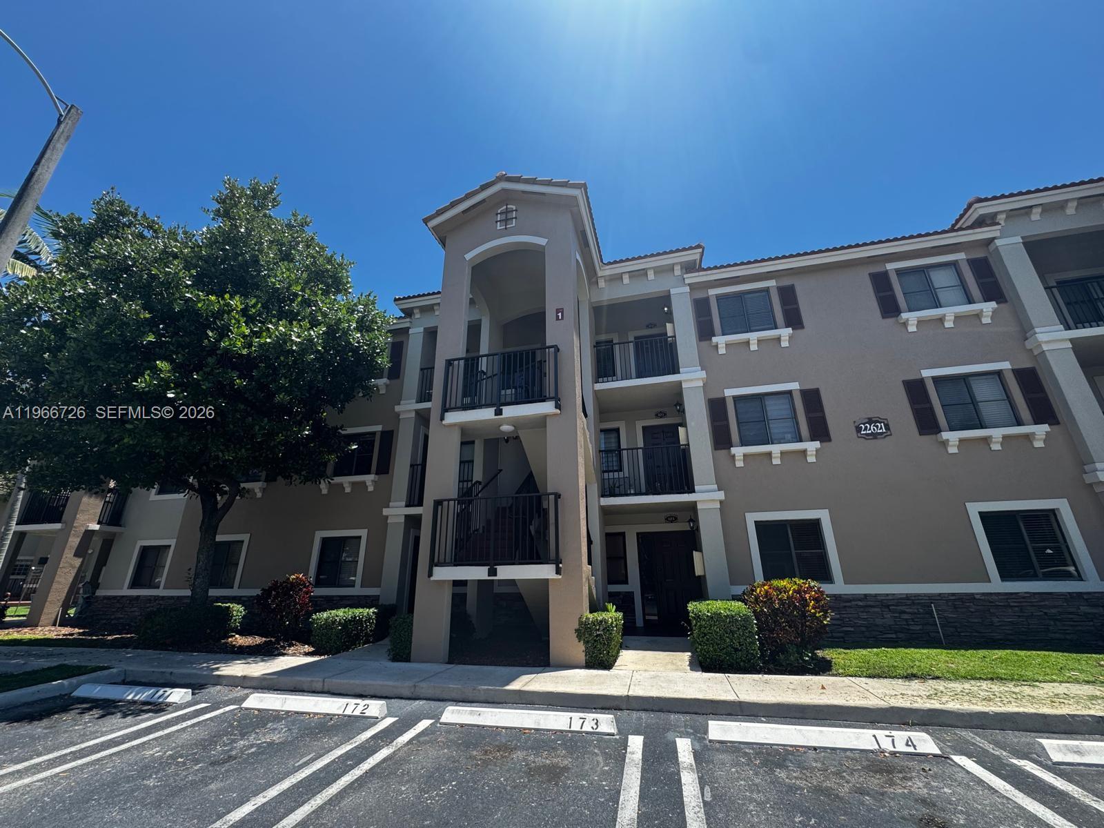 22621 SW 88th Pl # 8, Cutler Bay FL 33190