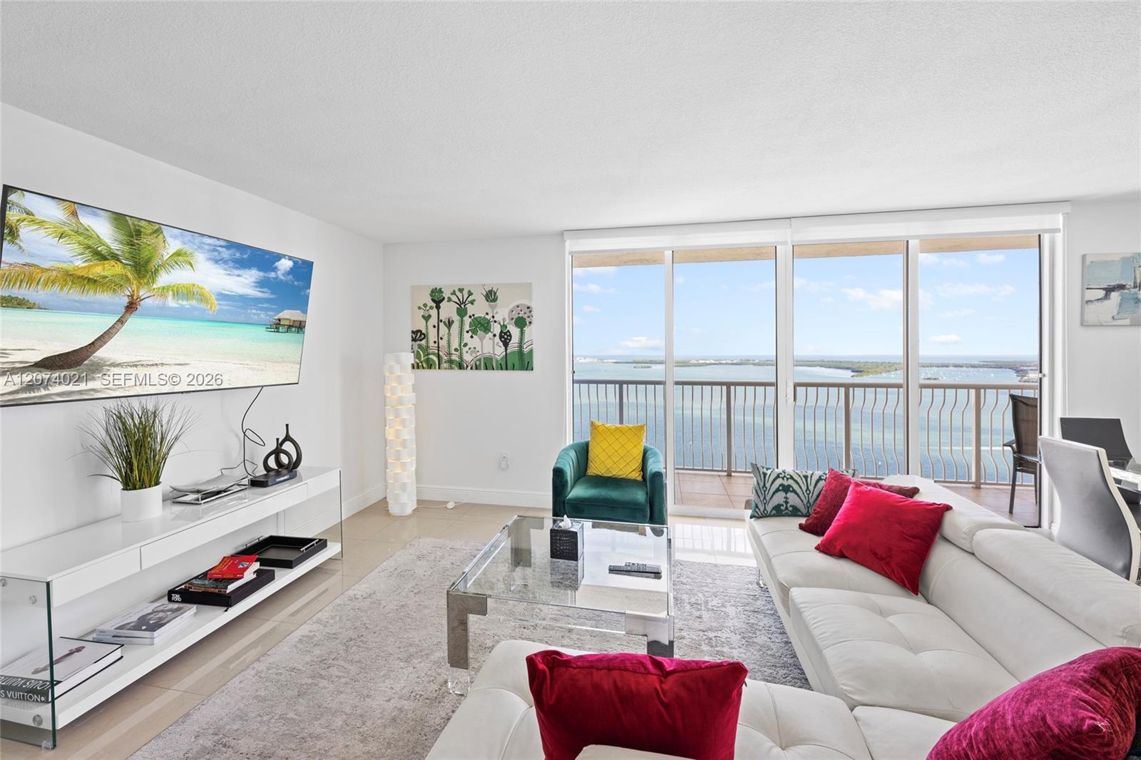1200 Brickell Bay Dr # 3701 — Photo 4