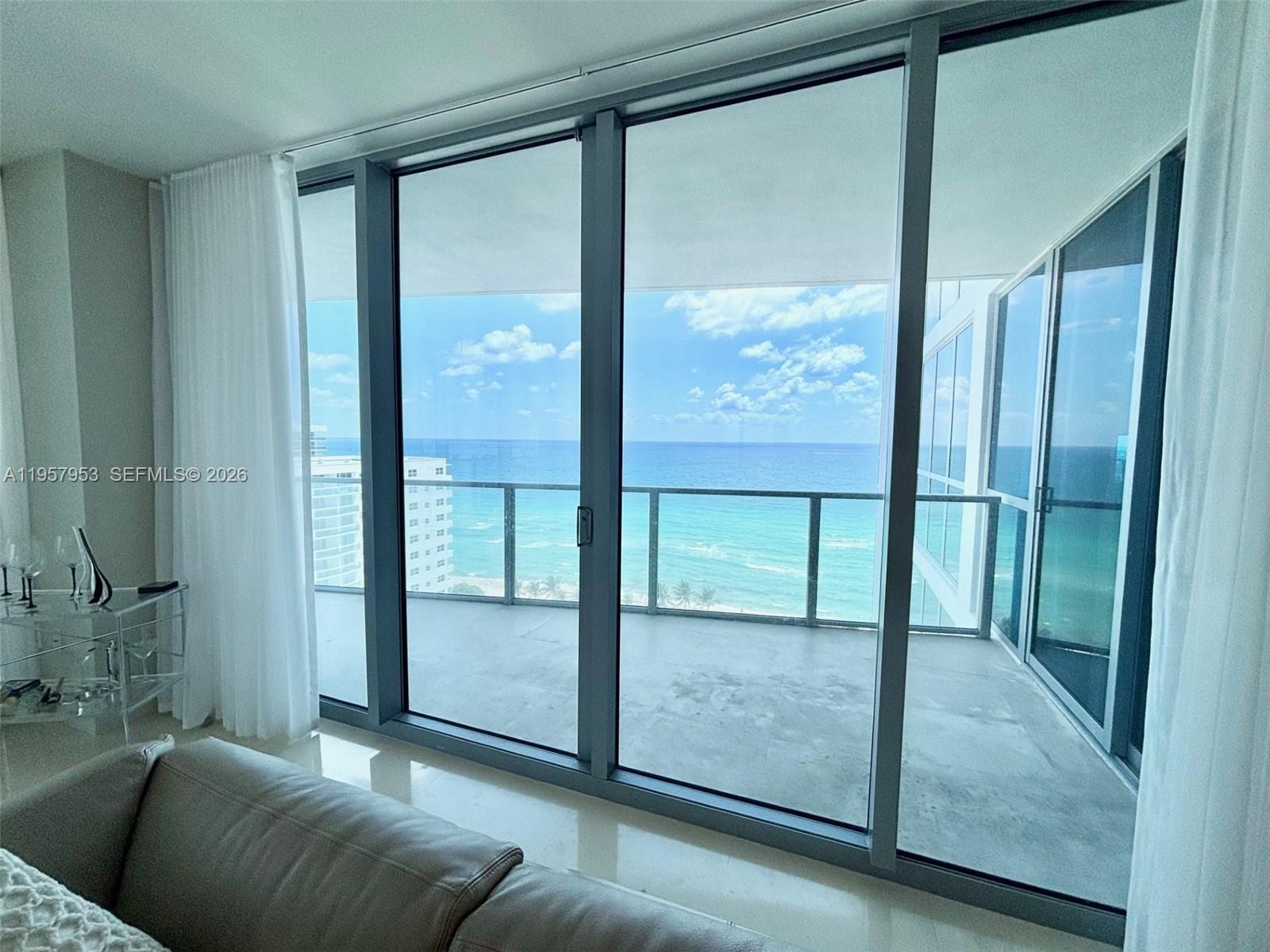 3101 S Ocean Dr # 1701, Hollywood FL 33019