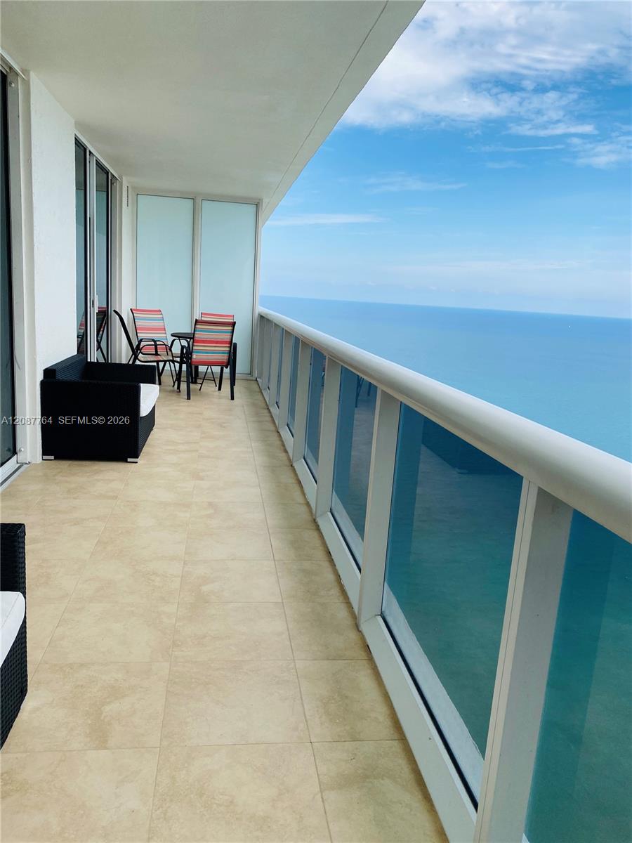 1830 S Ocean Dr # 4003 — Photo 3
