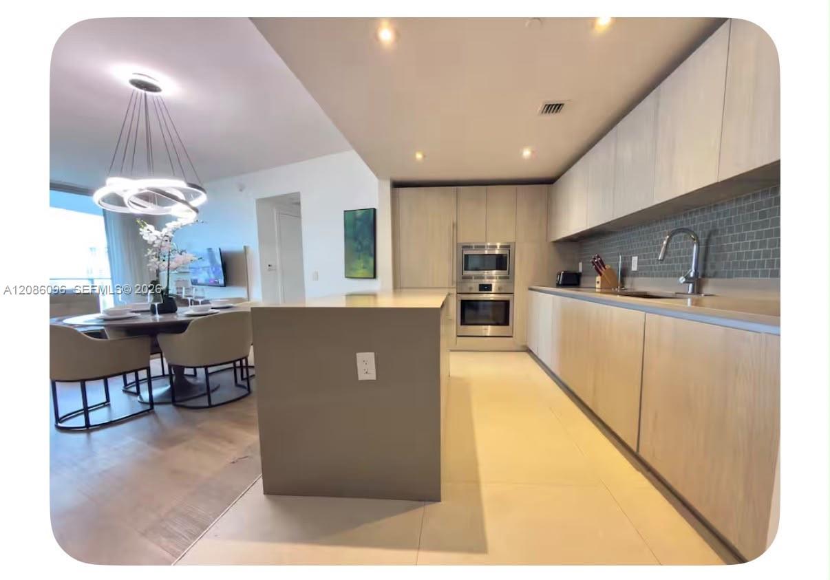 4111 S Ocean Dr # 1904 — Photo 4