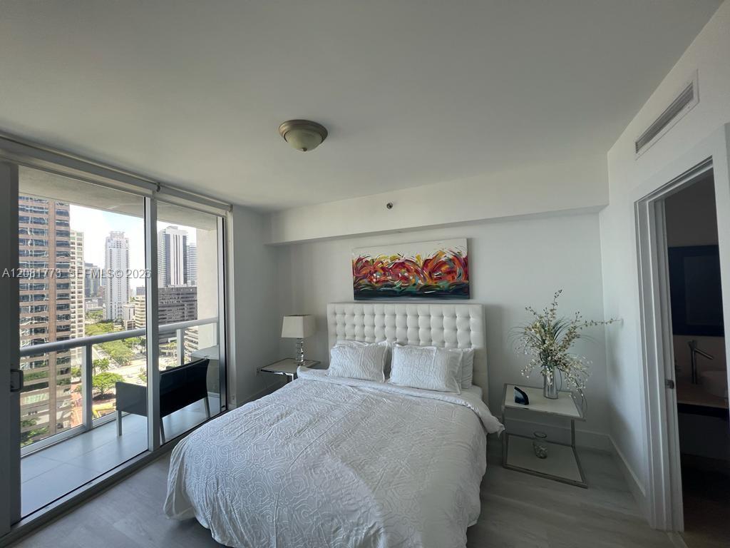 485 Brickell Ave # 2109 — Photo 2