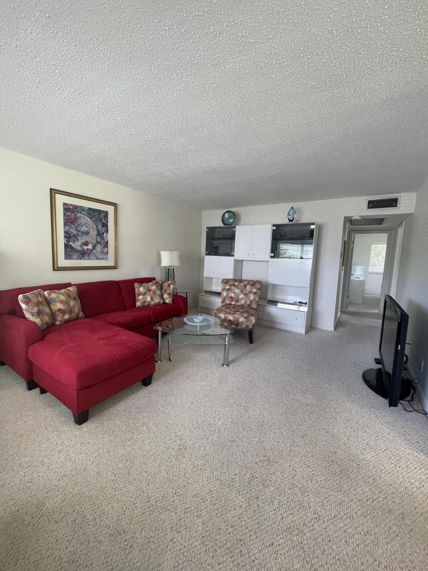 40 Keswick # 40, Deerfield Beach FL 33442