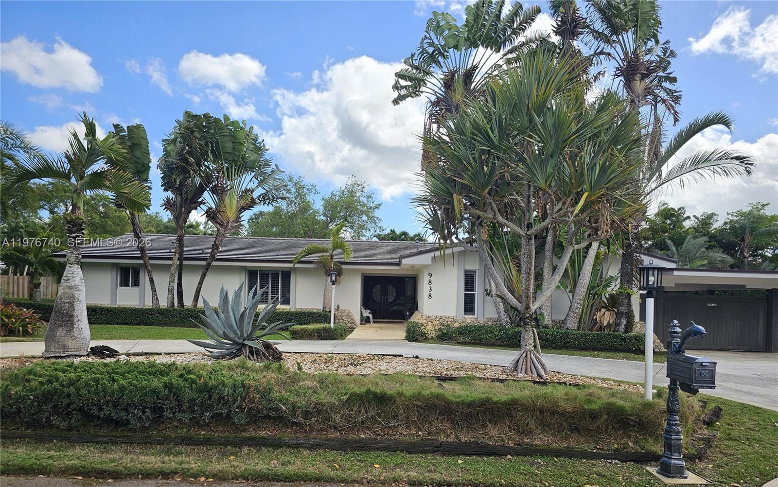 9838 SW 94th Ter, Miami FL 33176