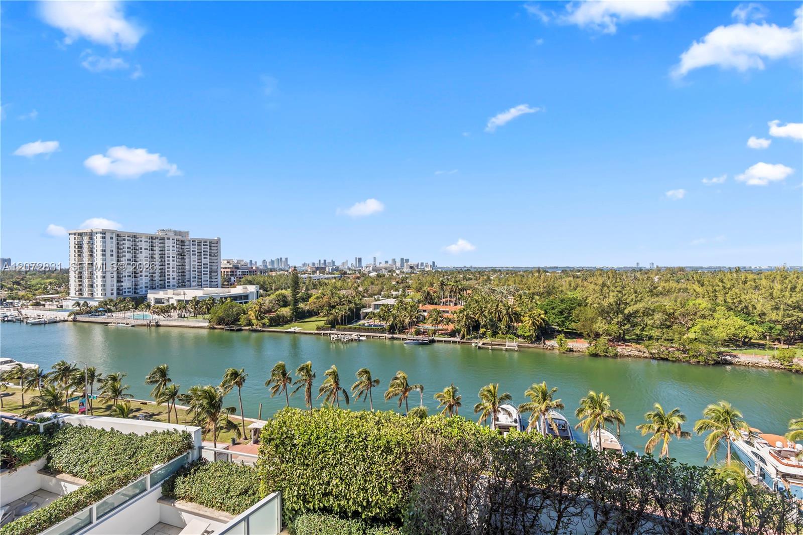 4401 Collins Ave # 915 — Photo 4