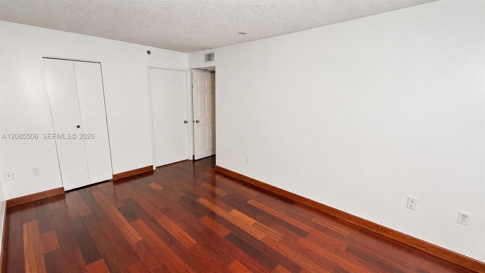 104 SW 9th St # 1403 — Photo 5