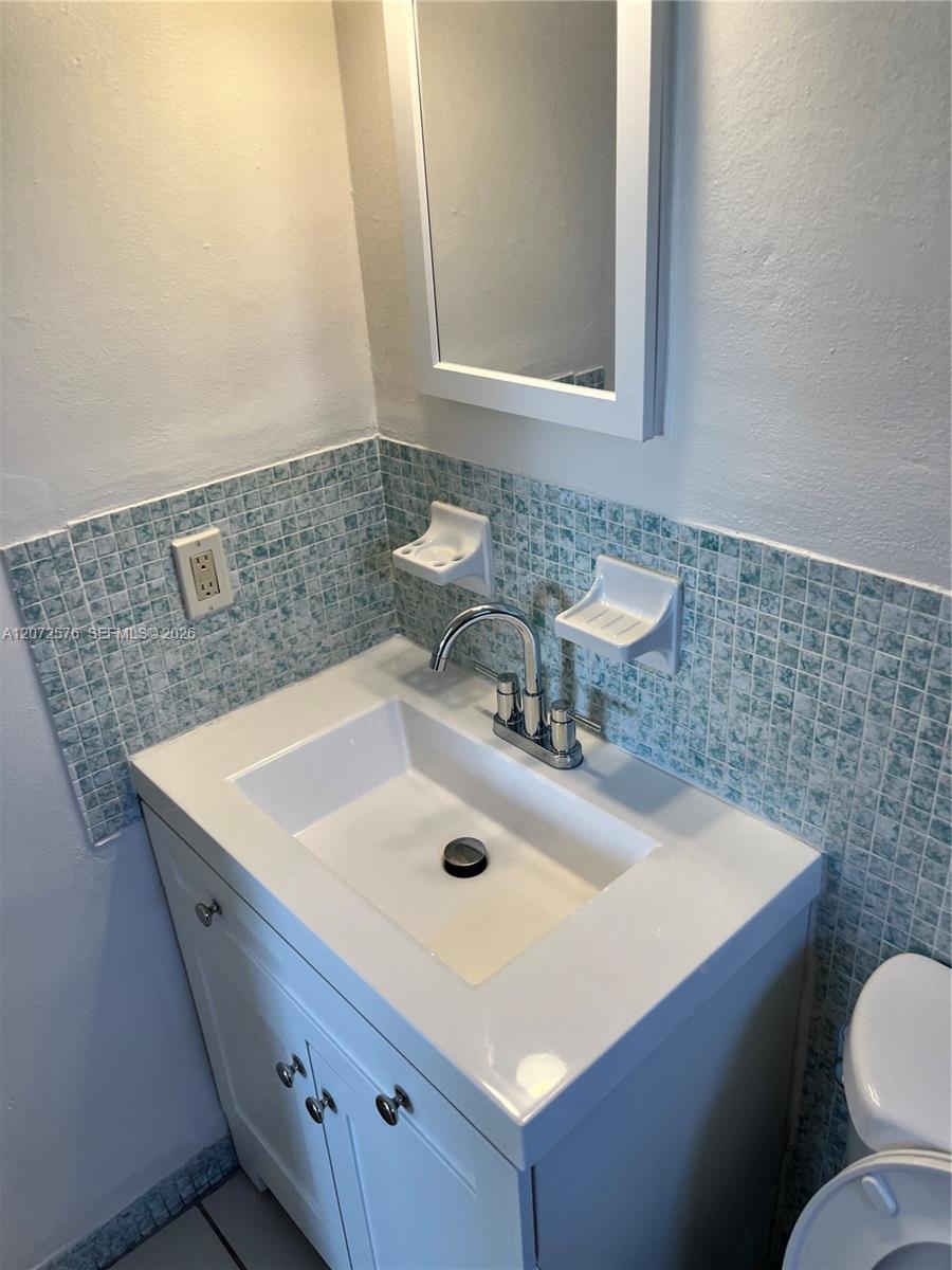 12905 Arch Creek Rd # 8 — Photo 5